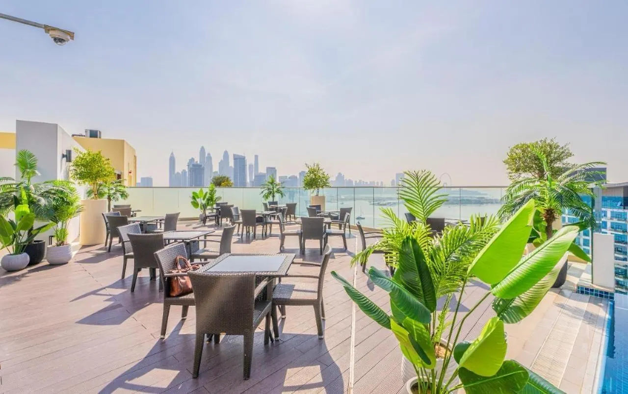 The Seven Palm With Free Rooftop Pool & Beach Dubai 0*,