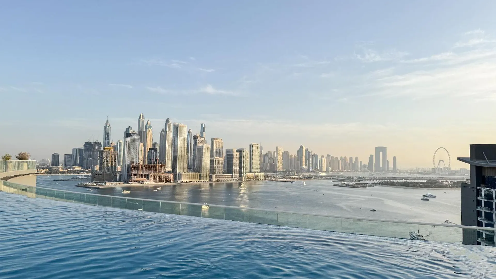 The Seven Palm With Free Rooftop Pool & Beach Dubai United Arab Emirates