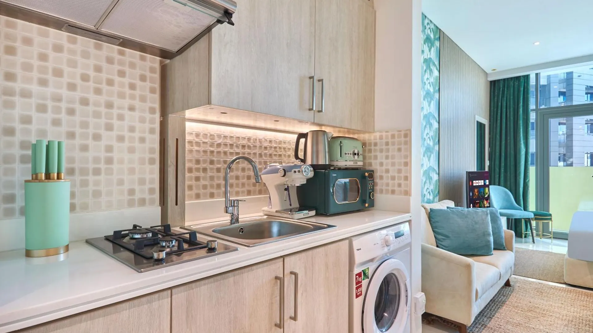 The Seven Palm With Free Rooftop Pool & Beach Dubai United Arab Emirates