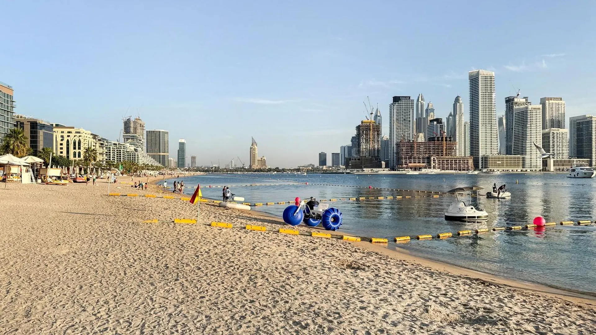 The Seven Palm With Free Rooftop Pool & Beach Dubai