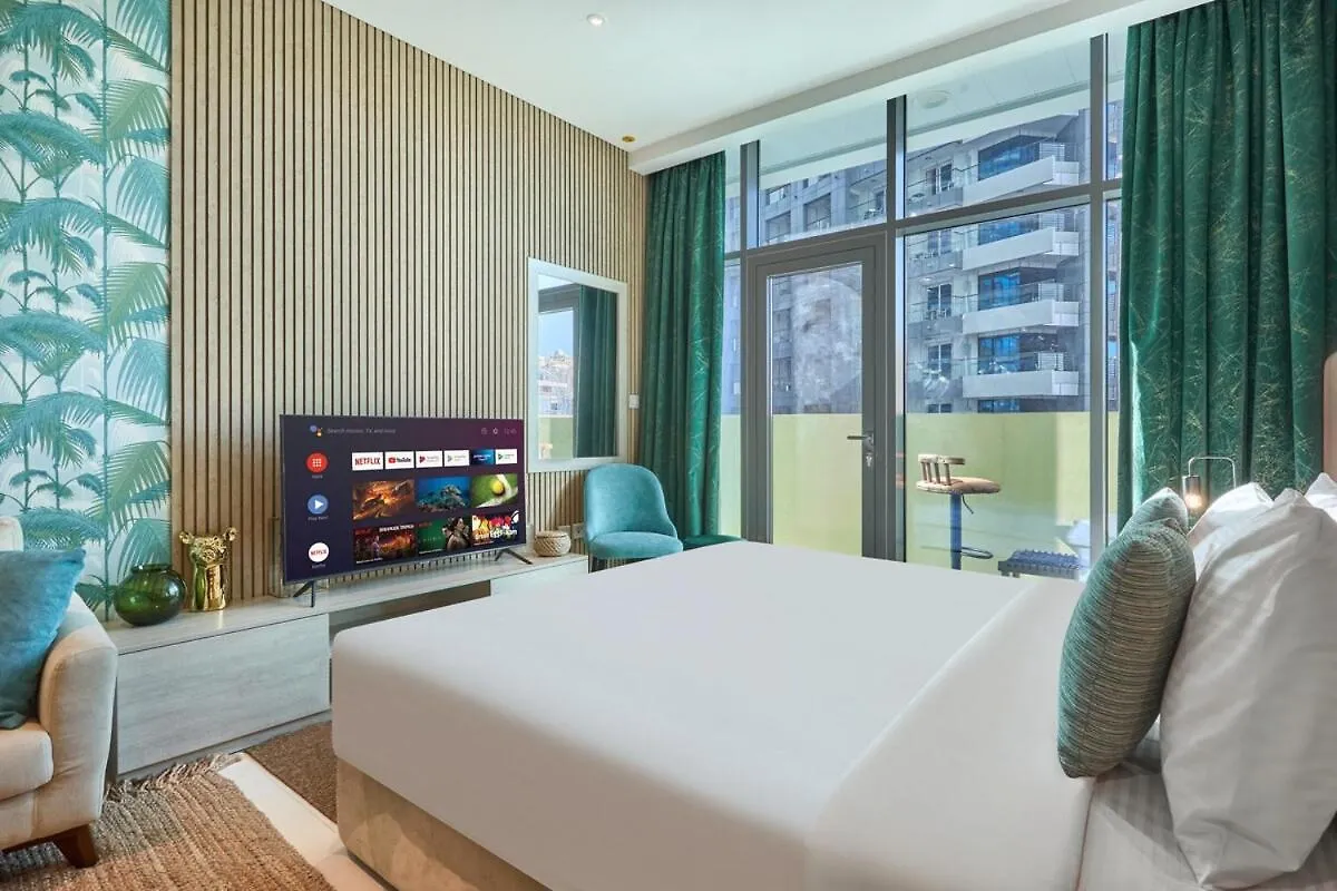Apartment The Seven Palm With Free Rooftop Pool & Beach Dubai